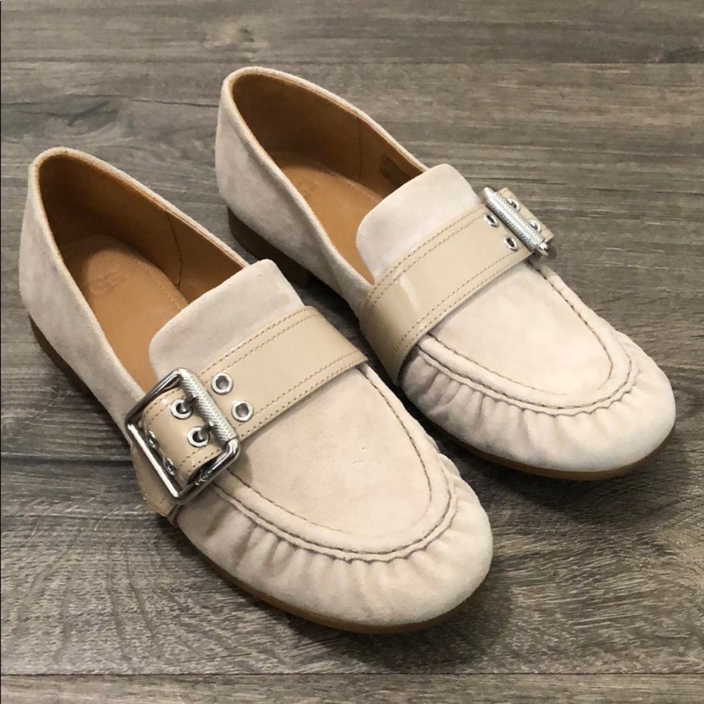 Charlotte UGG loafer